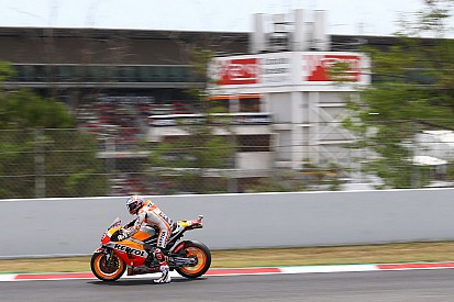 A Barcellona piove: posticipati a domani i test Michelin di MotoGP