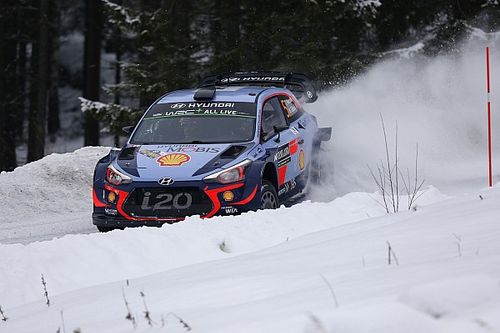 Neuville ganó en Suecia y lidera el campeonato