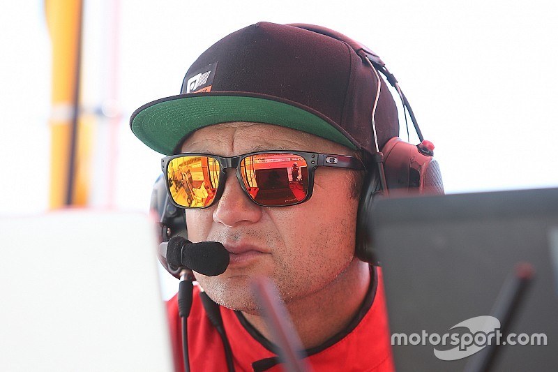 AIM Vasser Sullivan signs Bell, Montecalvo for 2019