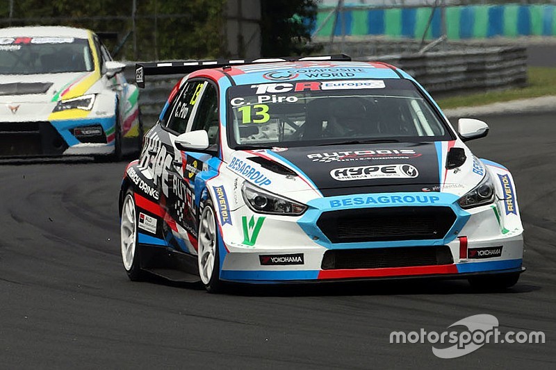 Peter Terting al posto di Piro sulla Hyundai di Autodis Racing