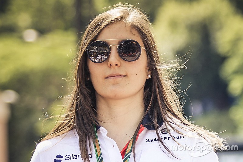 Tatiana Calderón: Nada te prepara para um carro de F1