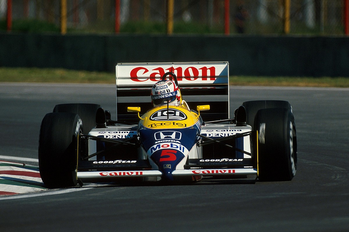 洋書◆F1写真集 本 フェラーリ マクラーレン ウイリアムズ ホンダ 洋書◇F1写真集 本 フェラーリ マクラーレン ウイリアムズ
