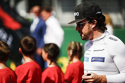 Indy pide que Alonso "confirme almuerzo" este martes
