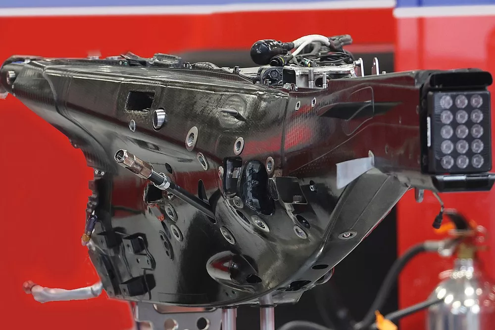 Haas VF-21 versnellingsbak detail