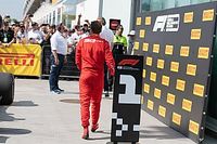Mundo do automobilismo detona punição a Vettel