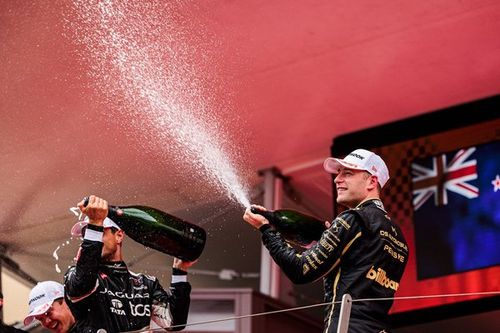 Los pilotos de DS Penske en plena acción antes de Berlín