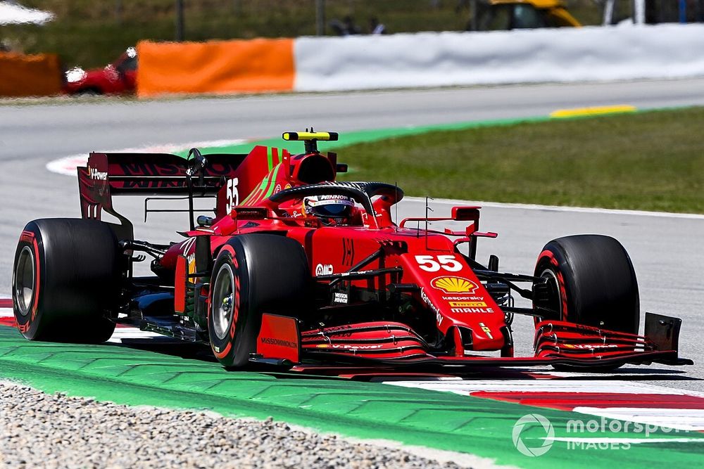 Carlos Sainz Jr., Ferrari SF21