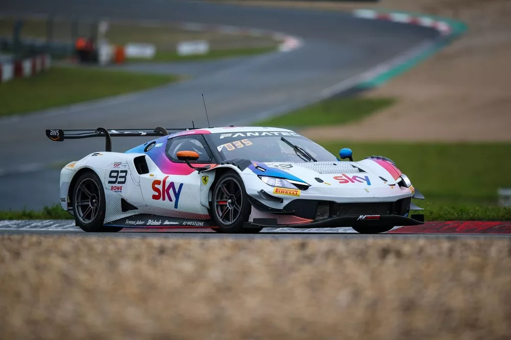 #93 SKY Tempesta Racing, Ferrari 296 GT3: Eddie Cheever, Jonathan Hui, Chris Froggatt