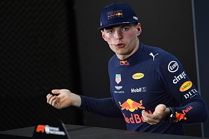Verstappen cumplirá dos días de servicio público tras empujar a Ocon en Brasil