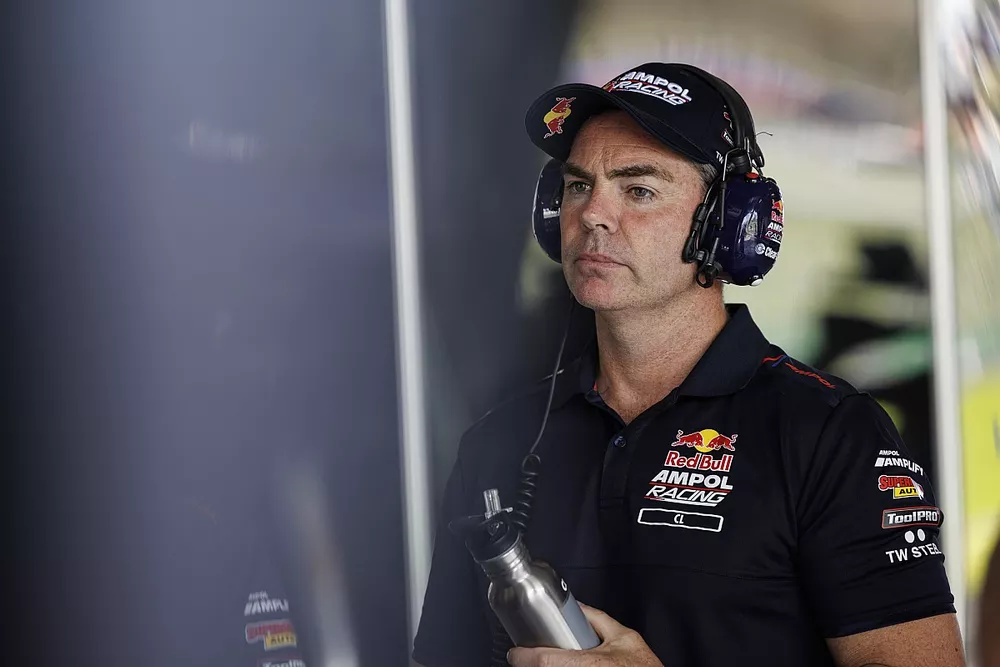 Craig Lowndes, Triple Eight Race Engineering Holden