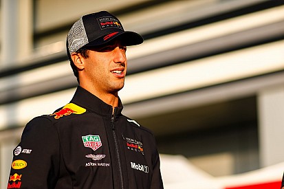 Ricciardo: Hamilton Vettel'den daha istikrarlı