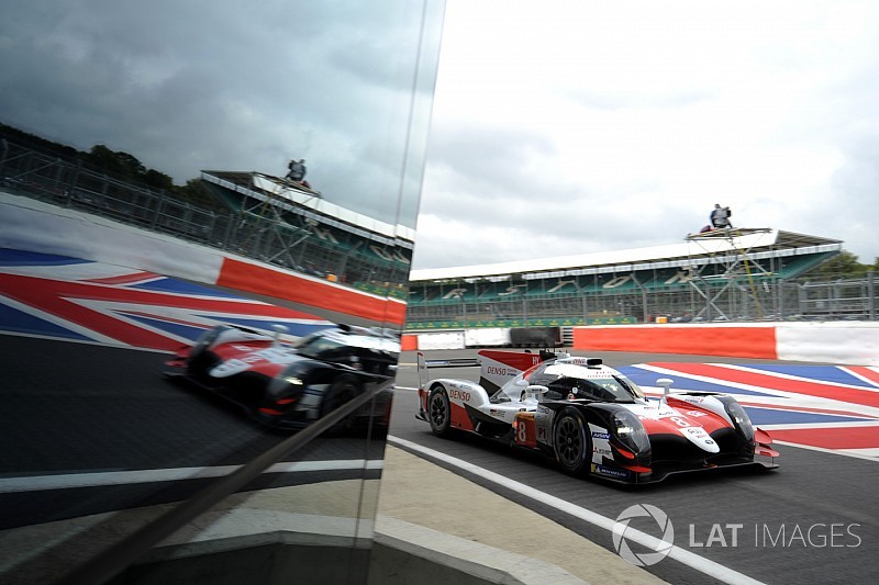 Toyota will win at Silverstone by four laps - Button