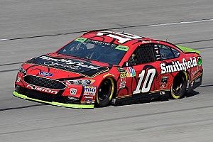 Almirola lidera la primera práctica del sábado en Texas y Suárez en 18