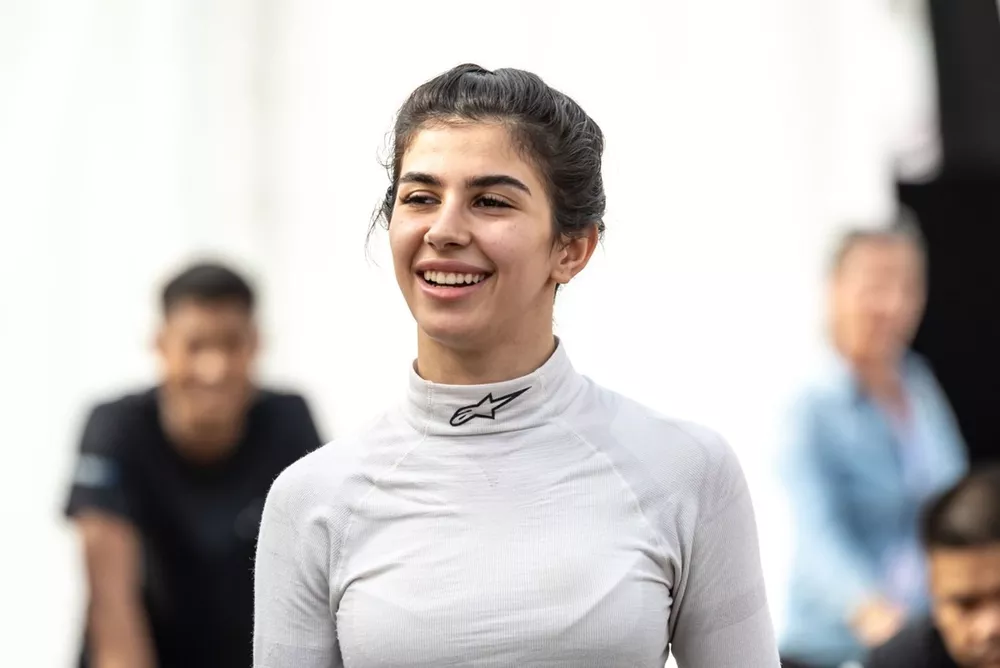 Farah1