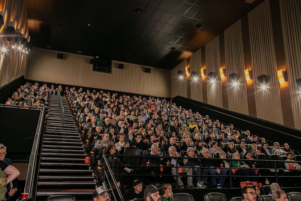 Premiere “Stock Car – Mais Rápido Que o Tempo”