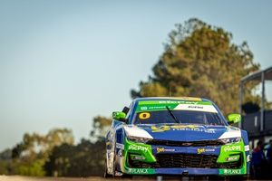NASCAR Brasil: Cacá Bueno critica Camilo e pilotos e vê pior "show de horror" em 30 anos de carreira