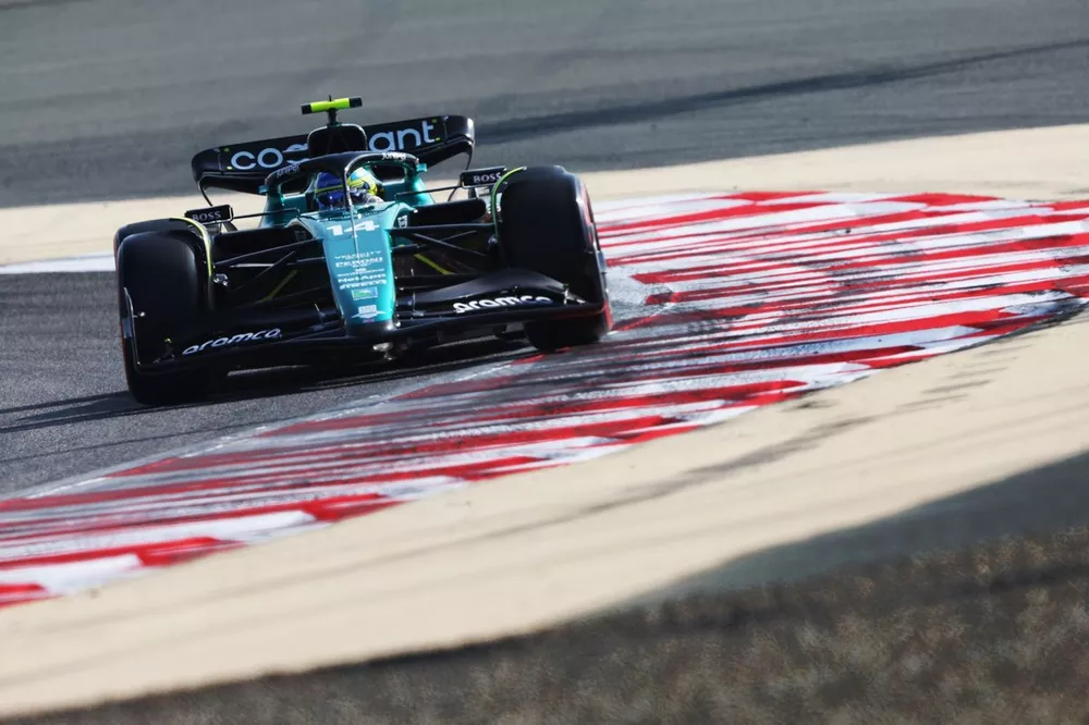 Fernando Alonso, Aston Martin AMR23