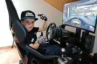 Tiene 10 años, venció a 800 simracers y llegó al Campeonato de Gran Turismo de España