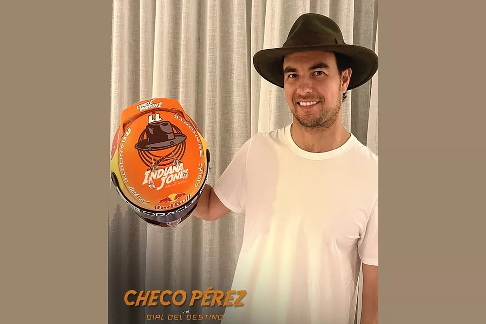 Casco especial Sergio Pérez, Red Bull