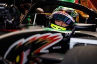 El junior de Red Bull Iwasa har&aacute; la FP1 de F1 en Jap&oacute;n por Ricciardo