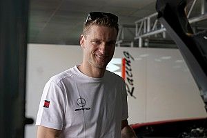 Pierwszy rząd dla Mercedes&oacute;w 