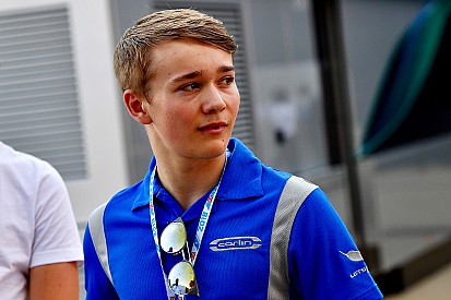 Monger, Donington Park'a Britanya F3 pole pozisyonuyla döndü!