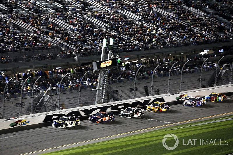 Ryan Blaney et Chase Elliott remportent les Duels à Daytona