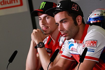 Lorenzo lontarkan komentar miring, Petrucci geram