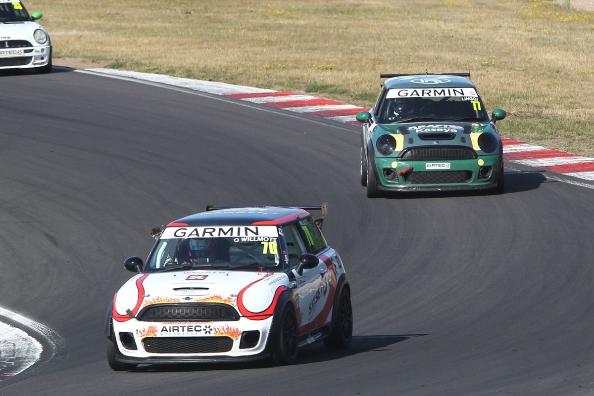 Oli Willmott and Aaron Thompson rise in Autosport National Rankings