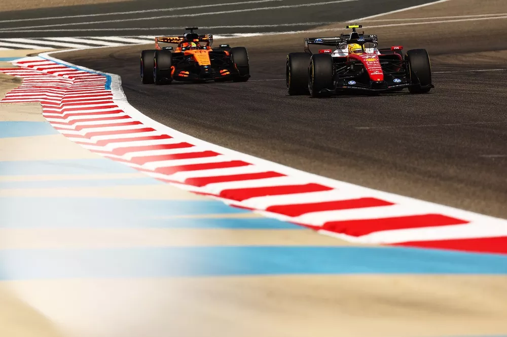 Lewis Hamilton, Ferrari, Oscar Piastri, McLaren