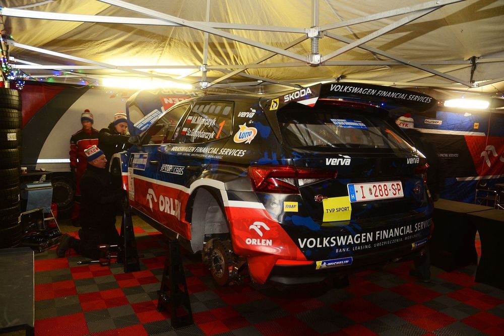 Mikołaj Marczyk, Szymon Gospodarczyk, Skoda Fabia RS Rally2