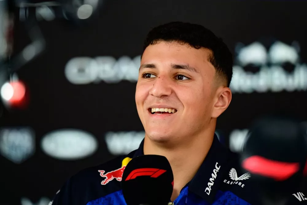 Isack Hadjar, Red Bull Racing