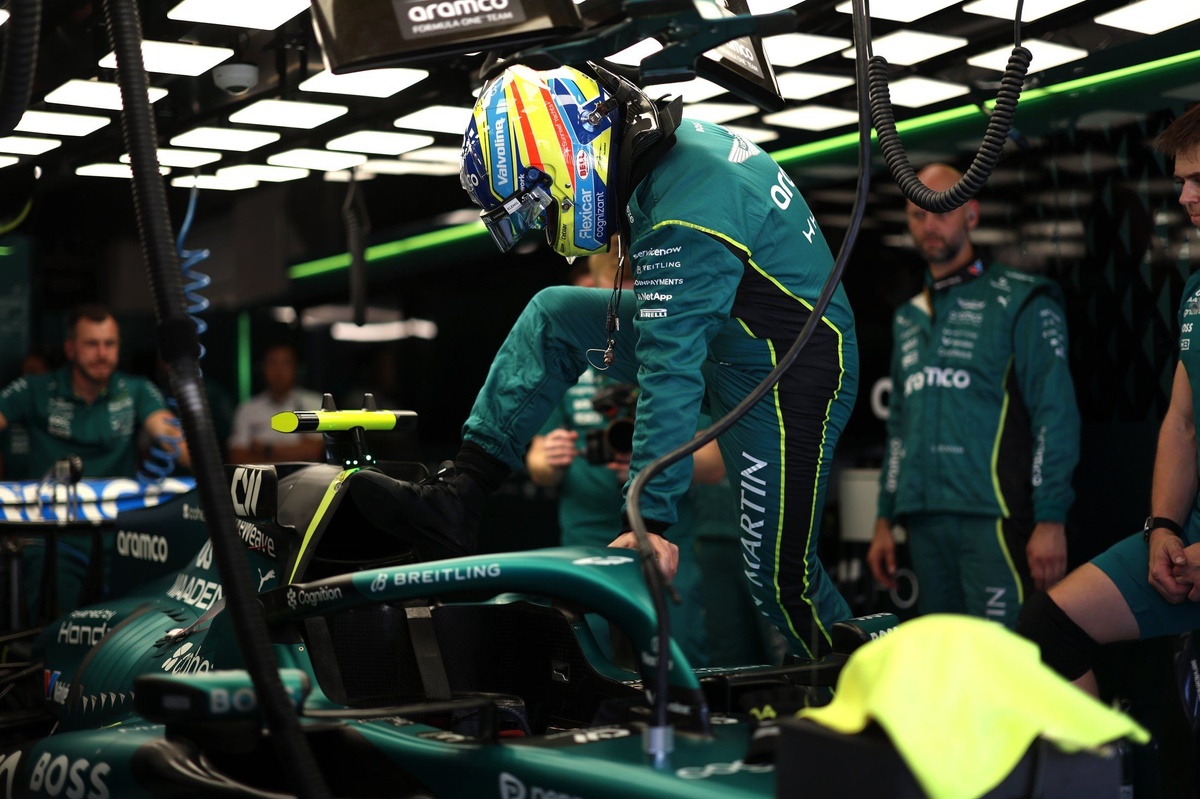 Alonso escancara crise da Aston Martin na F1: "Peças que trocamos são as que quebraram"