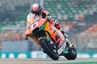 Moto2-Rennen Indien: Acosta gewinnt nach Massencrash und roter Flagge