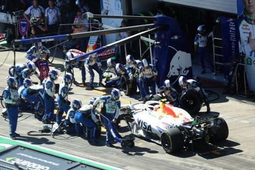 El futuro en Racing Bulls: "Habr&aacute; conversaciones tras el par&oacute;n veraniego"