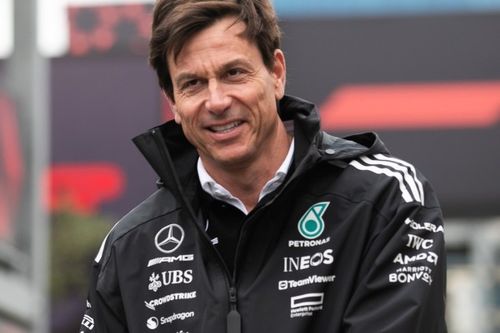 Ap&oacute;s venda das a&ccedil;&otilde;es da Mercedes, qual o futuro de Wolff na F1?