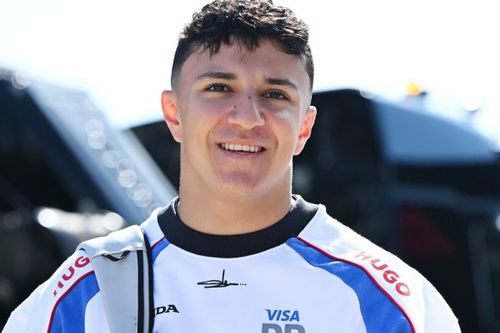 Isack Hadjar: "¿Soy tan bueno como Verstappen? No lo sé"