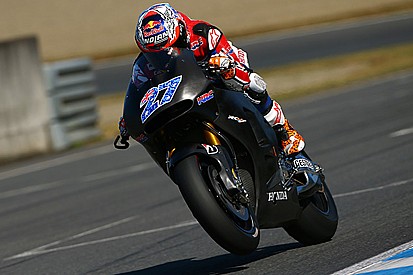 Marquez lebih pilih Bradl ketimbang Stoner