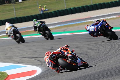 Marquez, Crutchlow és Rossi is nagyszerűen jött ki az időmérő végi káoszból