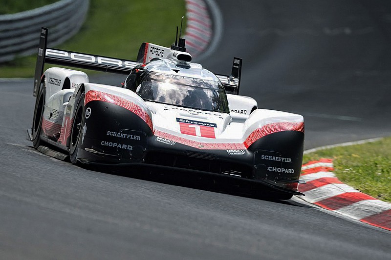 Porsche 919 Evo kalahkan rekor waktu Nordschleife