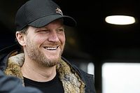 Dale Jr. ya se siente comprometido como analista de NASCAR