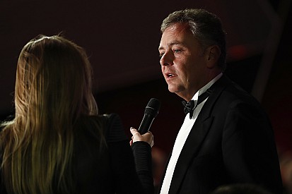 Isola: 2018 lastikleri daha çabuk aşınacak