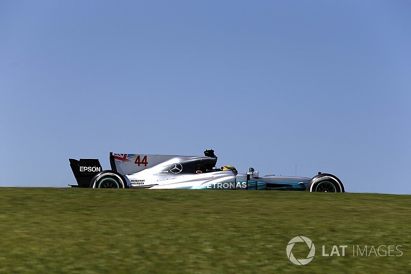 EL1 - Mercedes domine, Toro Rosso plombé par Renault