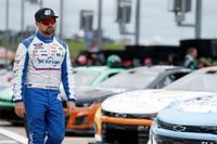 La NASCAR multa a Stenhouse y suspende a varias personas por la pelea