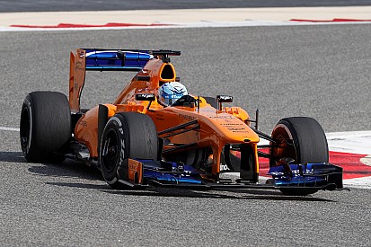 Alonso "impressed" by Johnson's McLaren F1 laptimes