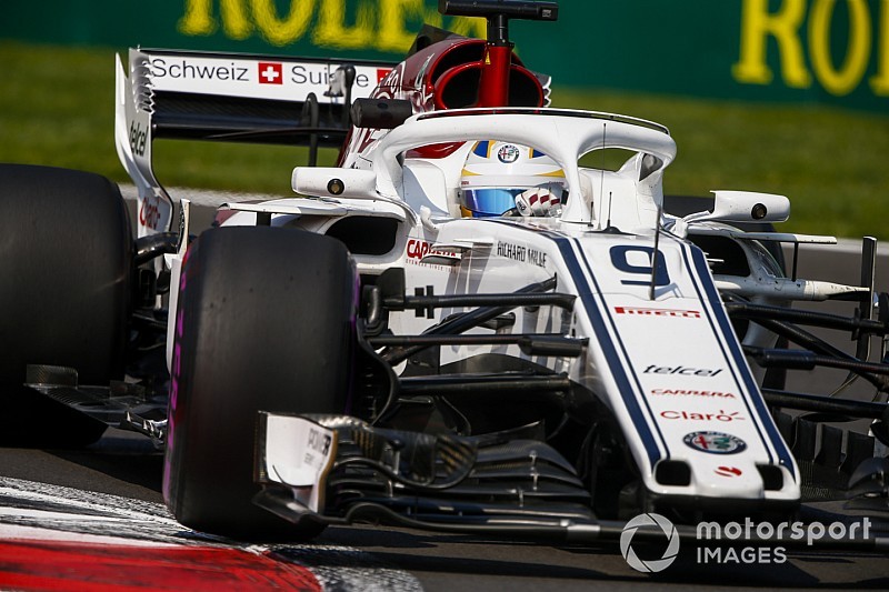 Sauber pilotları araçtan memnun değil