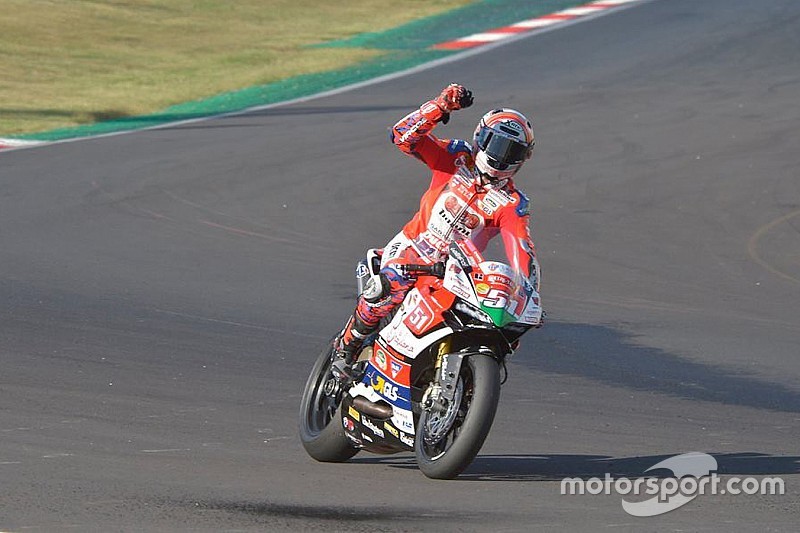 Michele Pirro campione tricolore della Superbike per la sesta volta a Valleleunga