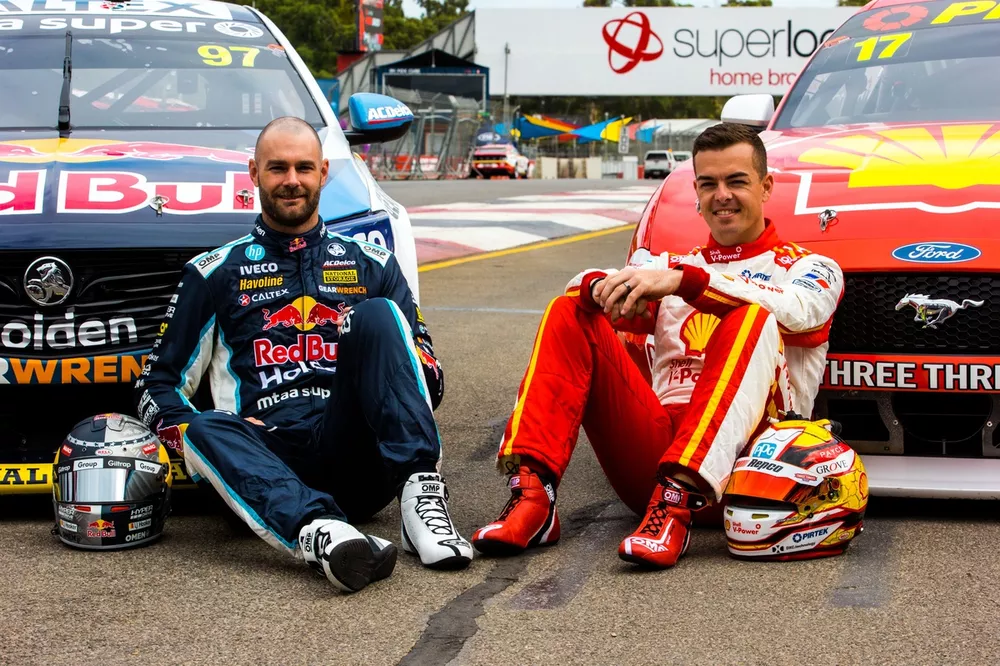 Shane van Gisbergen, Triple Eight Race Engineering Holden, Scott McLaughlin, DJR Team Penske Ford