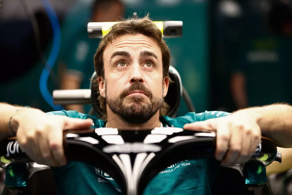 Fernando Alonso, Aston Martin F1 Team