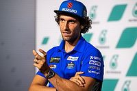 Rins quiere "volver a luchar por el podio" en el GP de Malasia